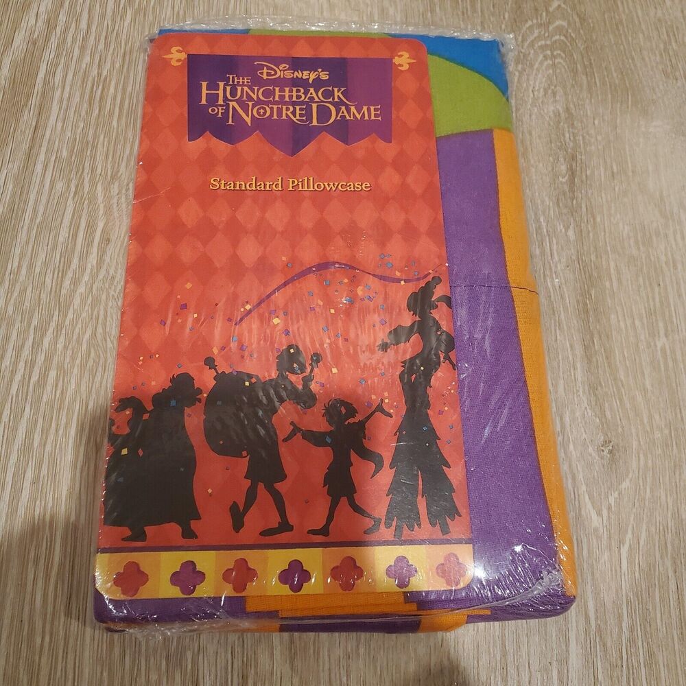 BRAND NEW Sealed Vintage 1996 Disney's Hunchback Of Notre Dame Pillow Case